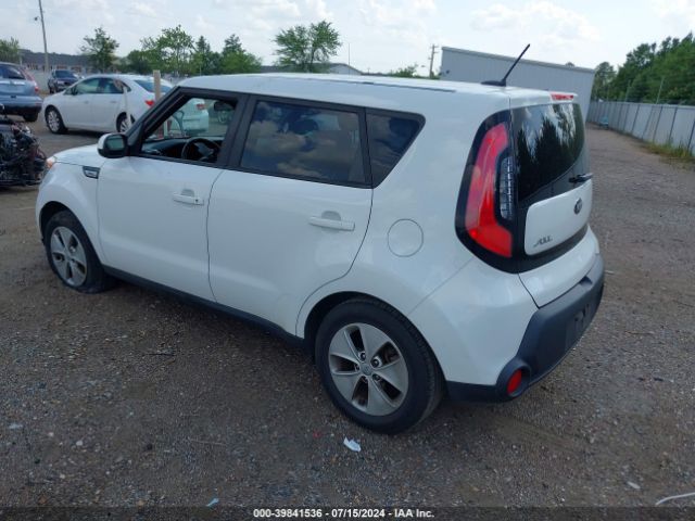 Photo 2 VIN: KNDJN2A25G7325648 - KIA SOUL 