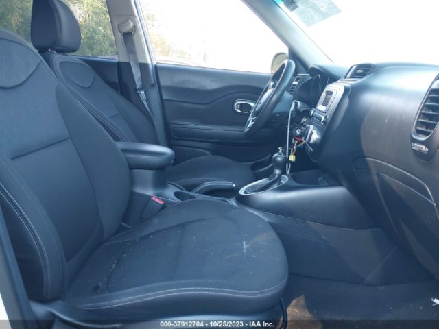 Photo 4 VIN: KNDJN2A25G7378642 - KIA SOUL 