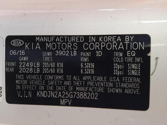 Photo 9 VIN: KNDJN2A25G7388202 - KIA SOUL 