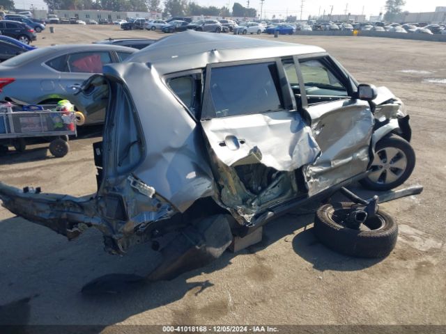 Photo 3 VIN: KNDJN2A25G7392024 - KIA SOUL 