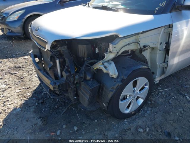 Photo 5 VIN: KNDJN2A25G7852136 - KIA SOUL 