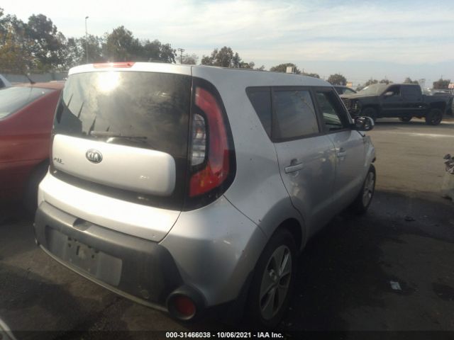 Photo 3 VIN: KNDJN2A25G7858812 - KIA SOUL 