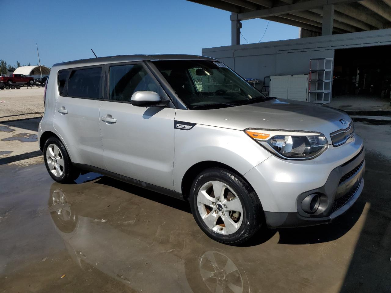 Photo 3 VIN: KNDJN2A25H7423922 - KIA SOUL 