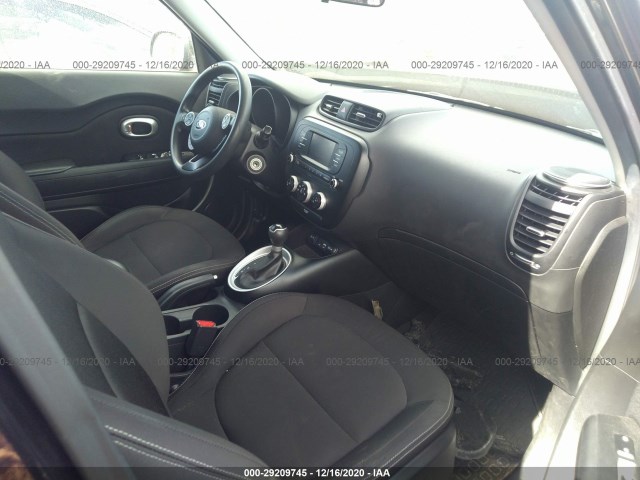 Photo 4 VIN: KNDJN2A25H7886272 - KIA SOUL 