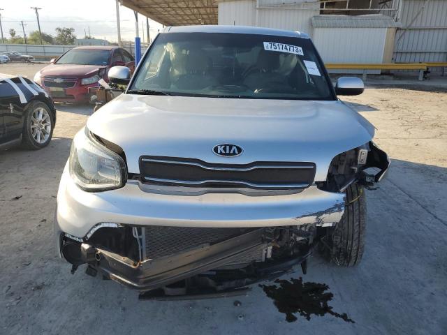 Photo 4 VIN: KNDJN2A25J7548697 - KIA SOUL 