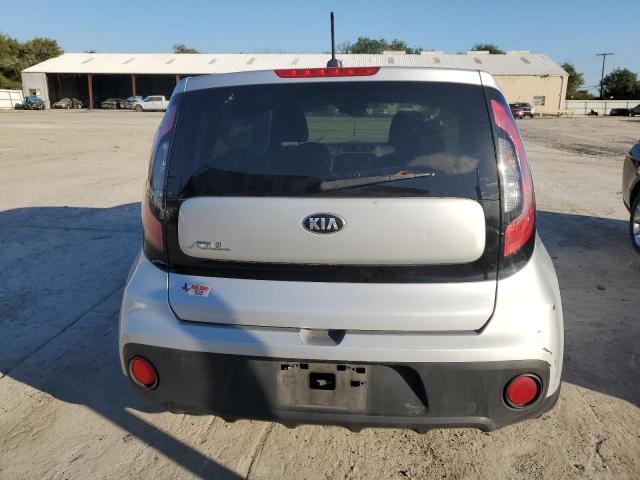 Photo 5 VIN: KNDJN2A25J7548697 - KIA SOUL 