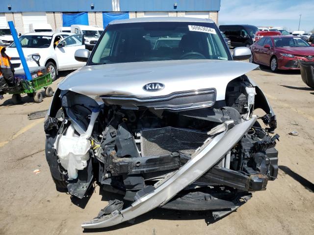 Photo 4 VIN: KNDJN2A25J7561577 - KIA SOUL 