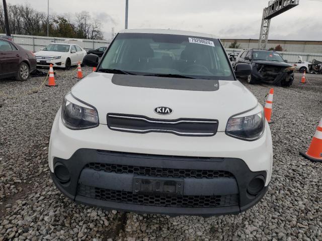 Photo 4 VIN: KNDJN2A25J7565161 - KIA SOUL 