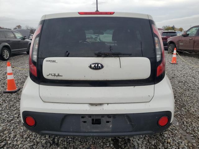 Photo 5 VIN: KNDJN2A25J7565161 - KIA SOUL 