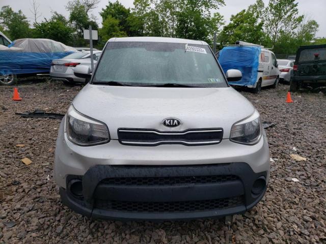 Photo 4 VIN: KNDJN2A25J7572398 - KIA SOUL 