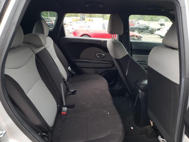 Photo 9 VIN: KNDJN2A25J7572398 - KIA SOUL 