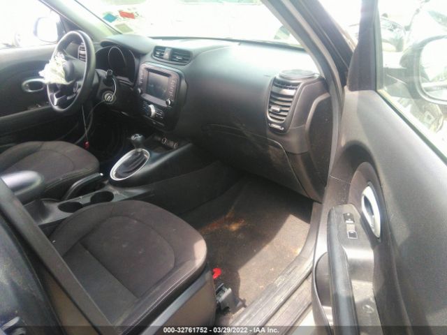 Photo 4 VIN: KNDJN2A25J7574958 - KIA SOUL 