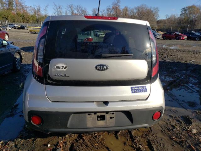 Photo 5 VIN: KNDJN2A25J7581053 - KIA SOUL 