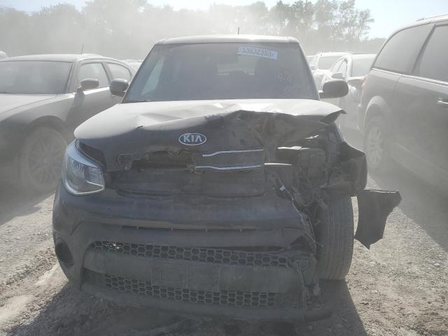 Photo 4 VIN: KNDJN2A25J7590996 - KIA SOUL 