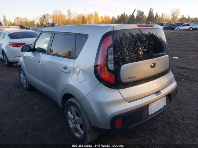 Photo 2 VIN: KNDJN2A25J7598824 - KIA SOUL 