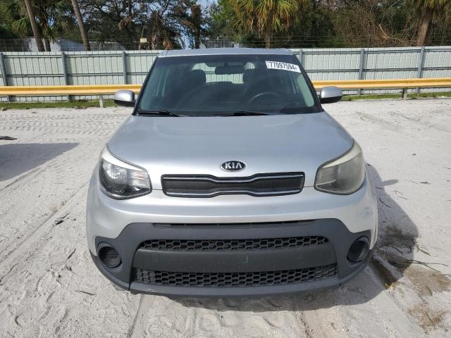 Photo 4 VIN: KNDJN2A25J7609109 - KIA SOUL 