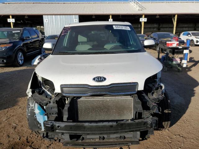 Photo 4 VIN: KNDJN2A25J7621647 - KIA SOUL 