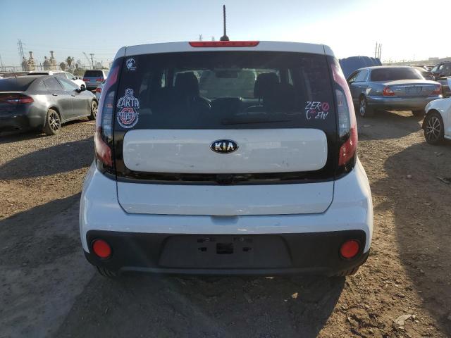 Photo 5 VIN: KNDJN2A25J7621647 - KIA SOUL 