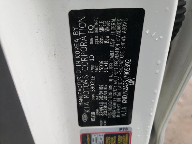 Photo 12 VIN: KNDJN2A25J7905392 - KIA SOUL 