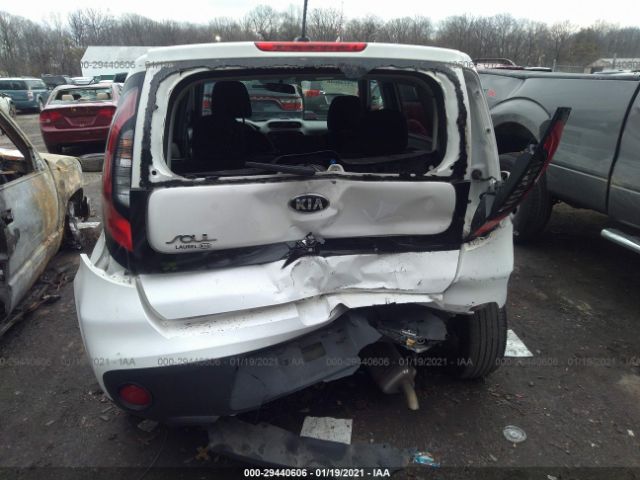 Photo 5 VIN: KNDJN2A25K7667982 - KIA SOUL 