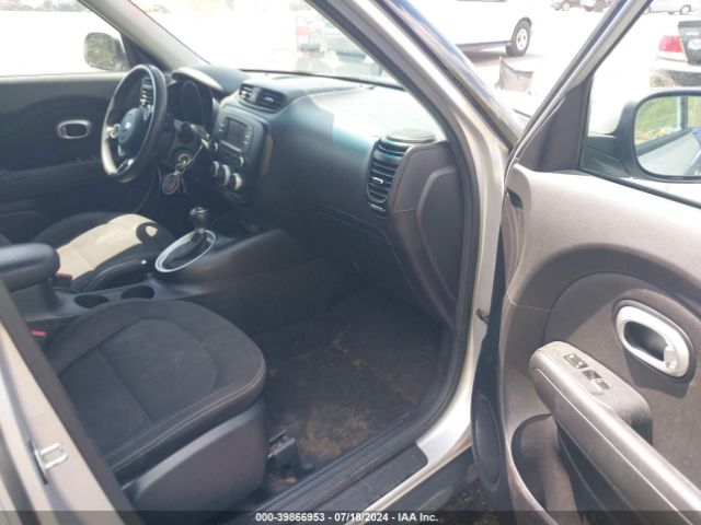 Photo 4 VIN: KNDJN2A25K7668338 - KIA SOUL 