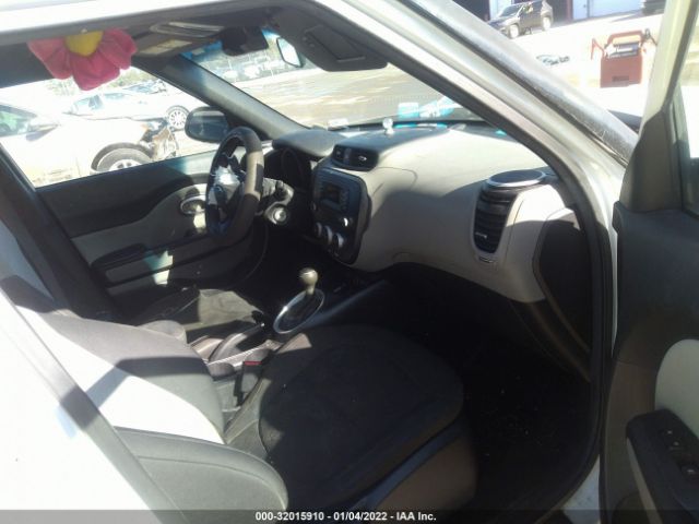 Photo 4 VIN: KNDJN2A26E7047792 - KIA SOUL 