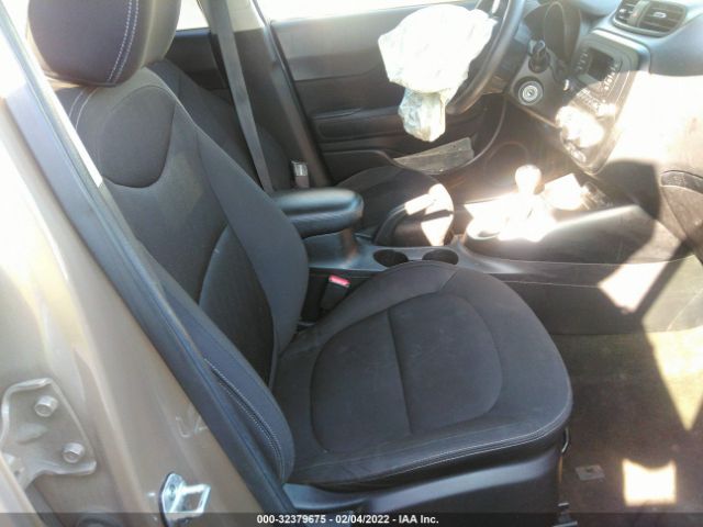 Photo 4 VIN: KNDJN2A26E7090660 - KIA SOUL 