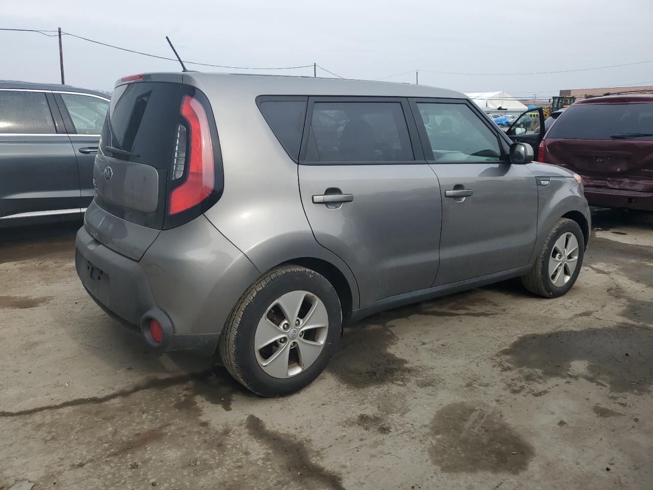 Photo 2 VIN: KNDJN2A26E7108557 - KIA SOUL 