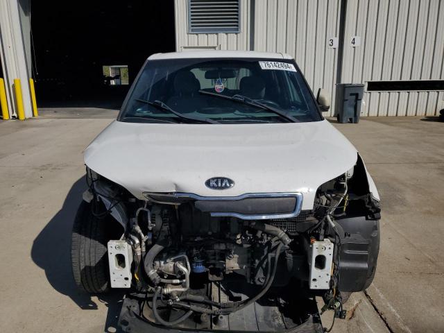 Photo 4 VIN: KNDJN2A26F7130477 - KIA SOUL 