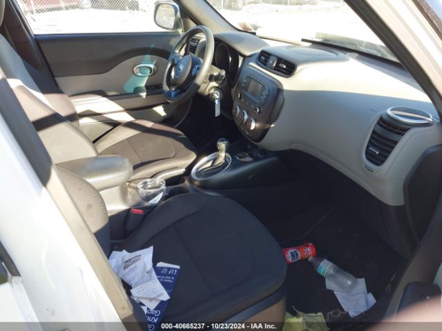 Photo 4 VIN: KNDJN2A26F7149319 - KIA SOUL 