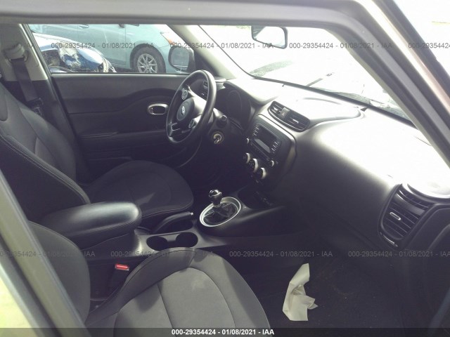 Photo 4 VIN: KNDJN2A26F7154908 - KIA SOUL 