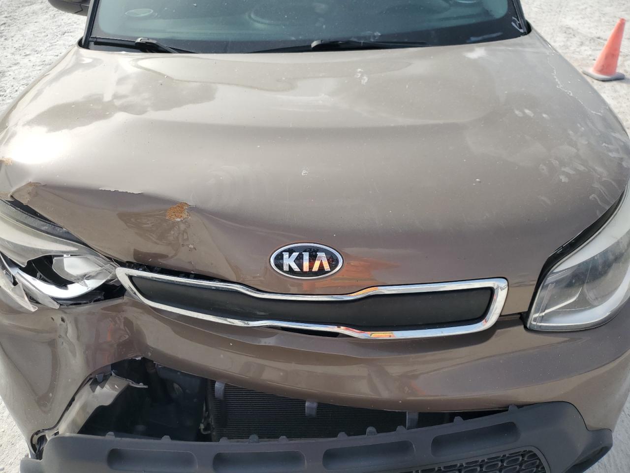 Photo 11 VIN: KNDJN2A26F7155749 - KIA SOUL 