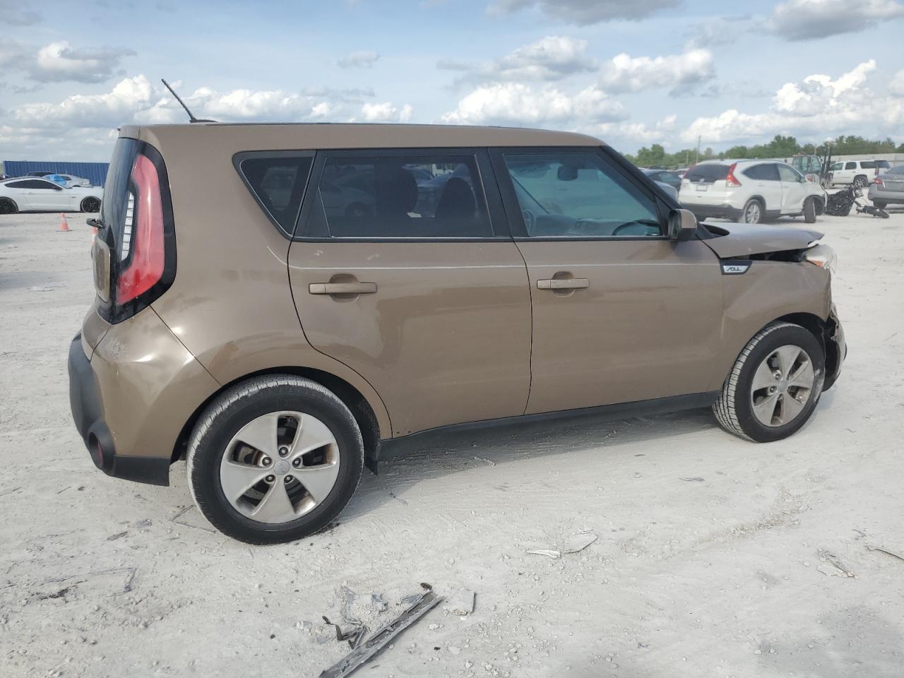 Photo 2 VIN: KNDJN2A26F7155749 - KIA SOUL 