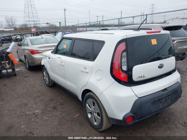 Photo 2 VIN: KNDJN2A26F7213116 - KIA SOUL 