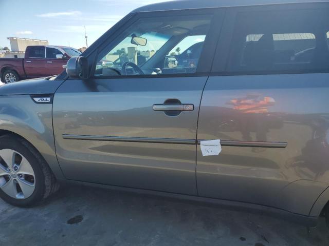 Photo 11 VIN: KNDJN2A26F7218803 - KIA SOUL 