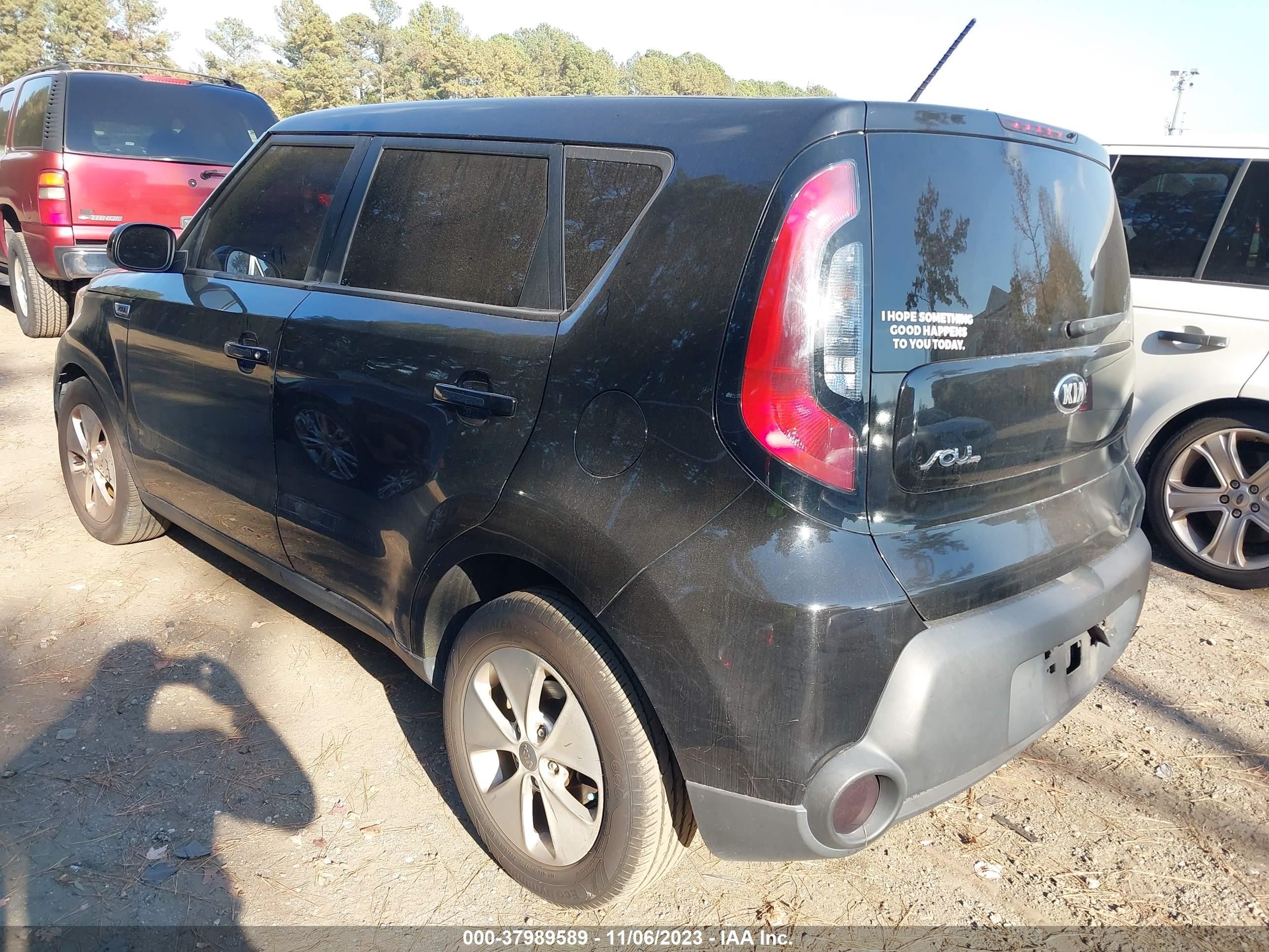 Photo 2 VIN: KNDJN2A26F7777638 - KIA SOUL 