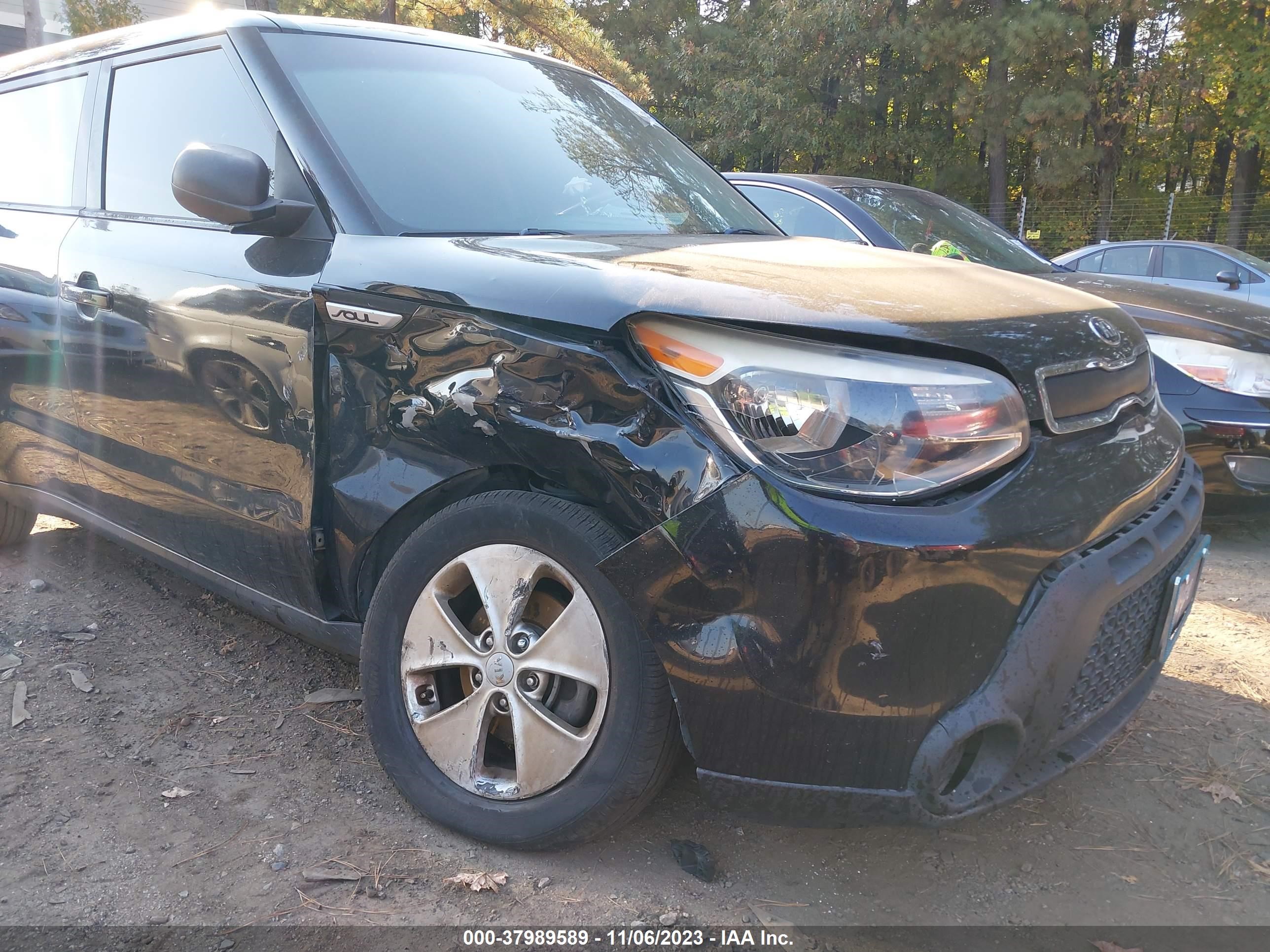 Photo 5 VIN: KNDJN2A26F7777638 - KIA SOUL 