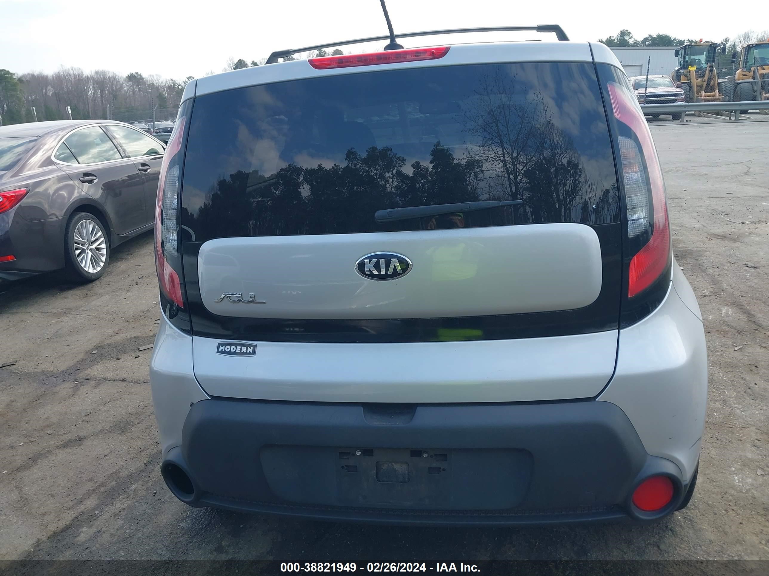 Photo 15 VIN: KNDJN2A26F7787005 - KIA SOUL 