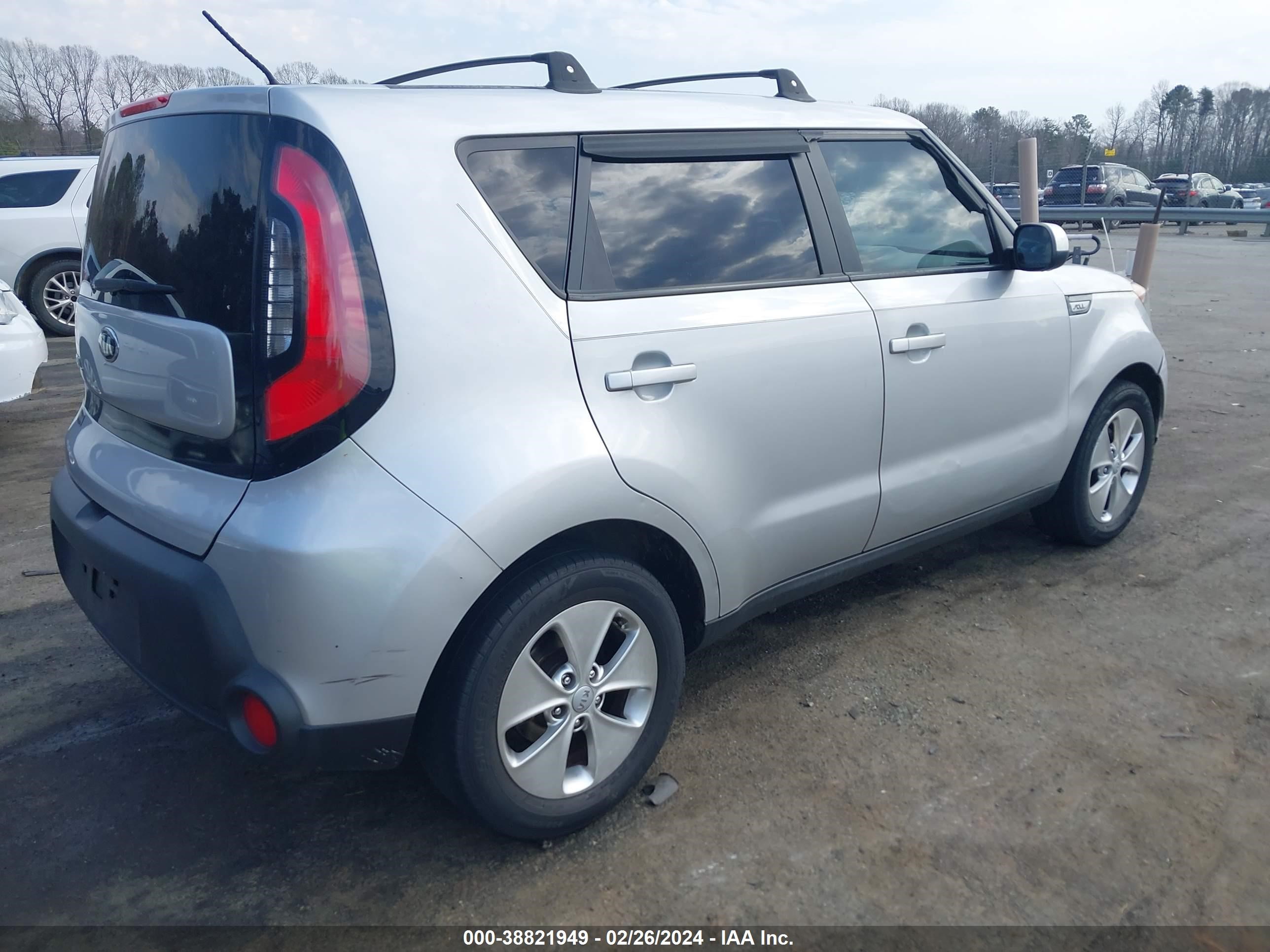 Photo 3 VIN: KNDJN2A26F7787005 - KIA SOUL 