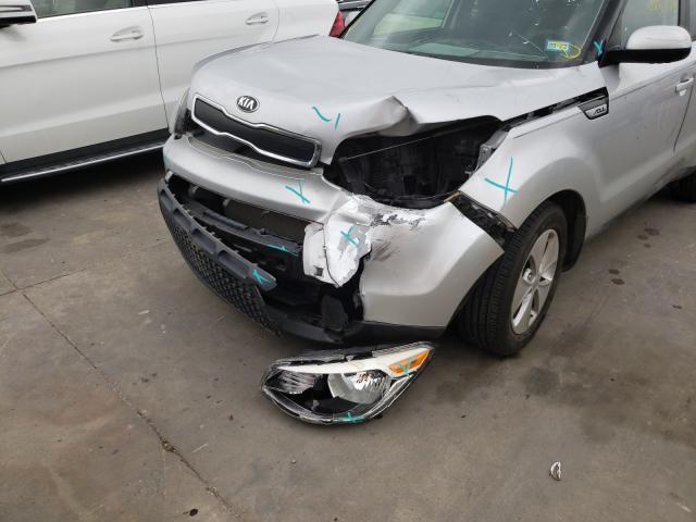 Photo 8 VIN: KNDJN2A26F7799168 - KIA SOUL 