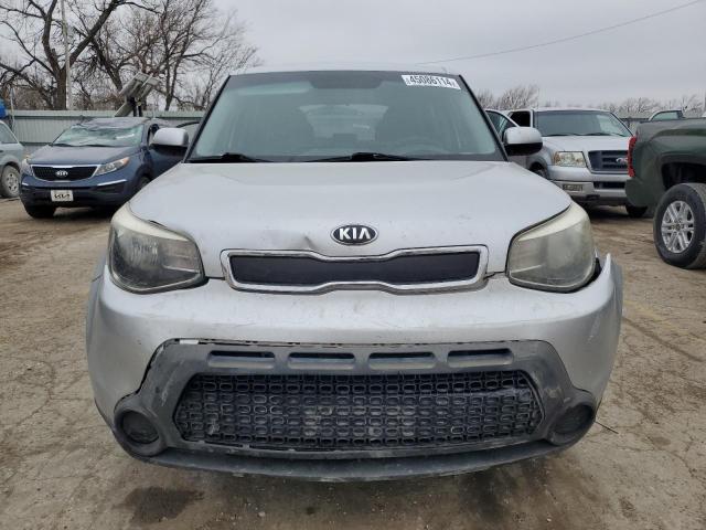 Photo 4 VIN: KNDJN2A26F7812646 - KIA SOUL 