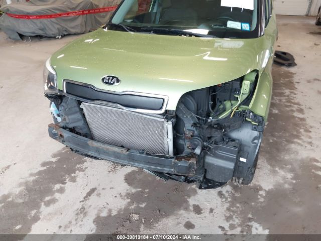 Photo 5 VIN: KNDJN2A26F7812968 - KIA SOUL 