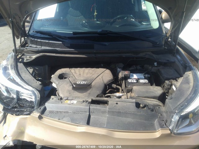 Photo 9 VIN: KNDJN2A26G7256372 - KIA SOUL 