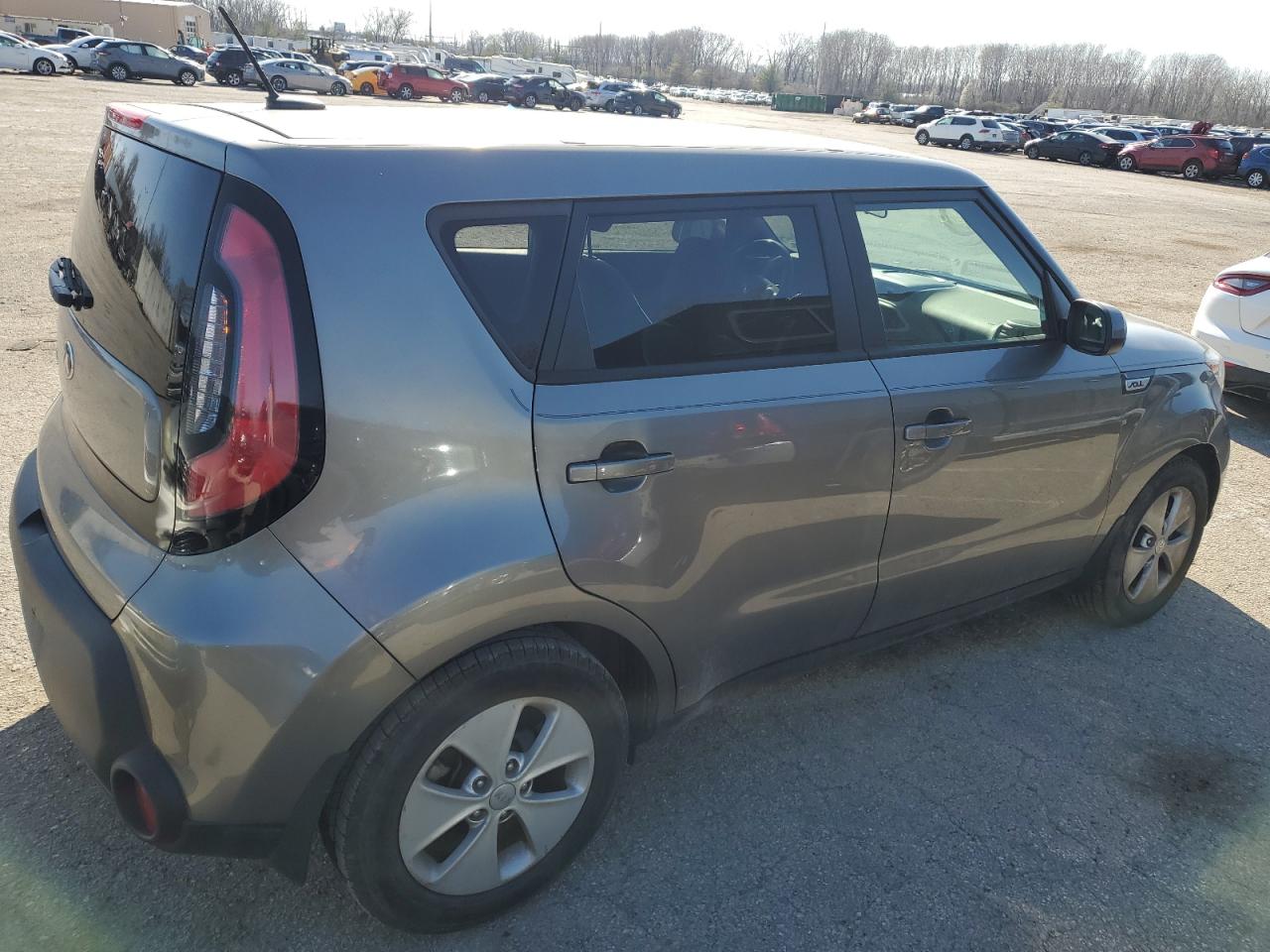 Photo 2 VIN: KNDJN2A26G7282566 - KIA SOUL 