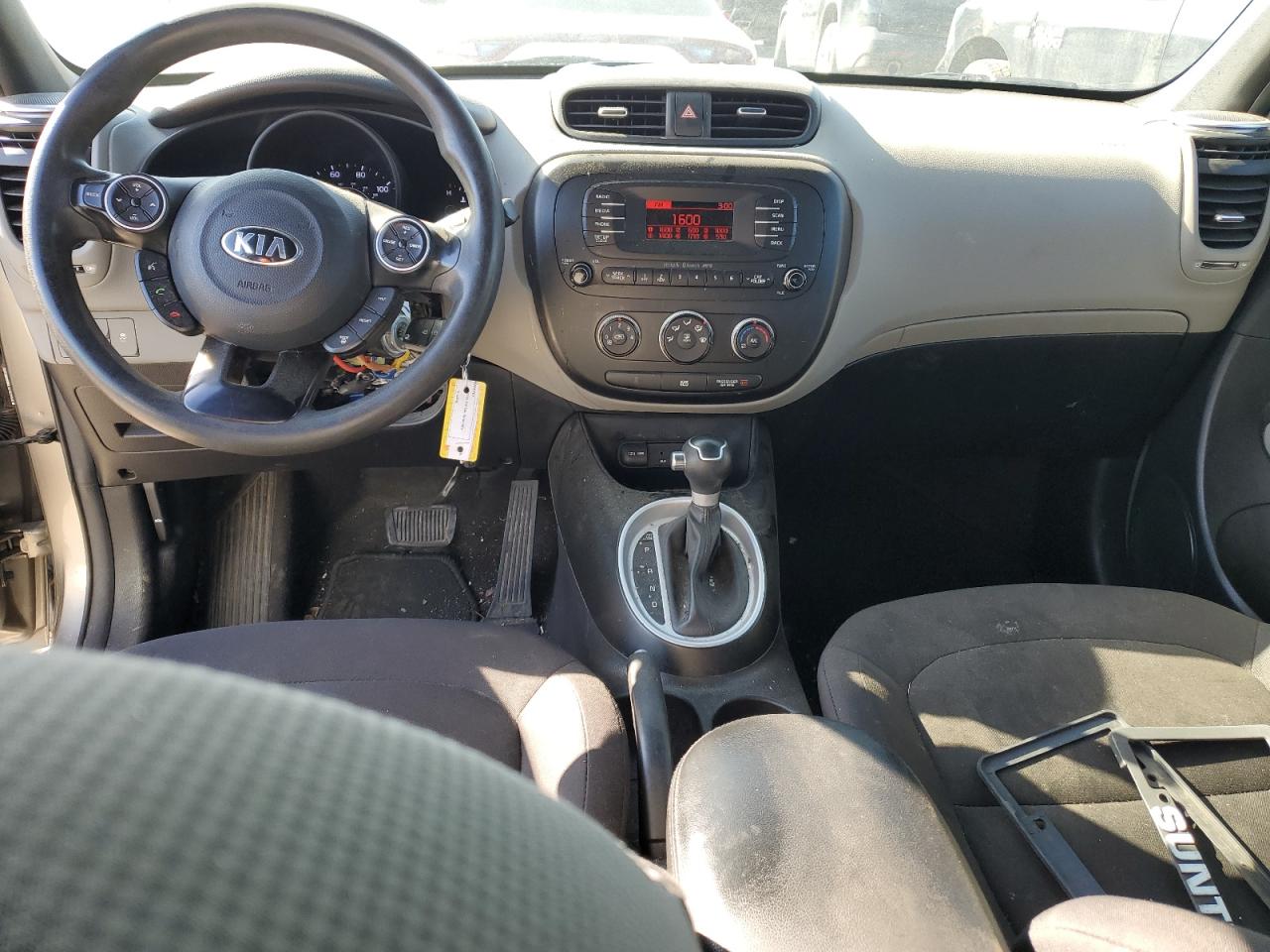 Photo 7 VIN: KNDJN2A26G7282566 - KIA SOUL 