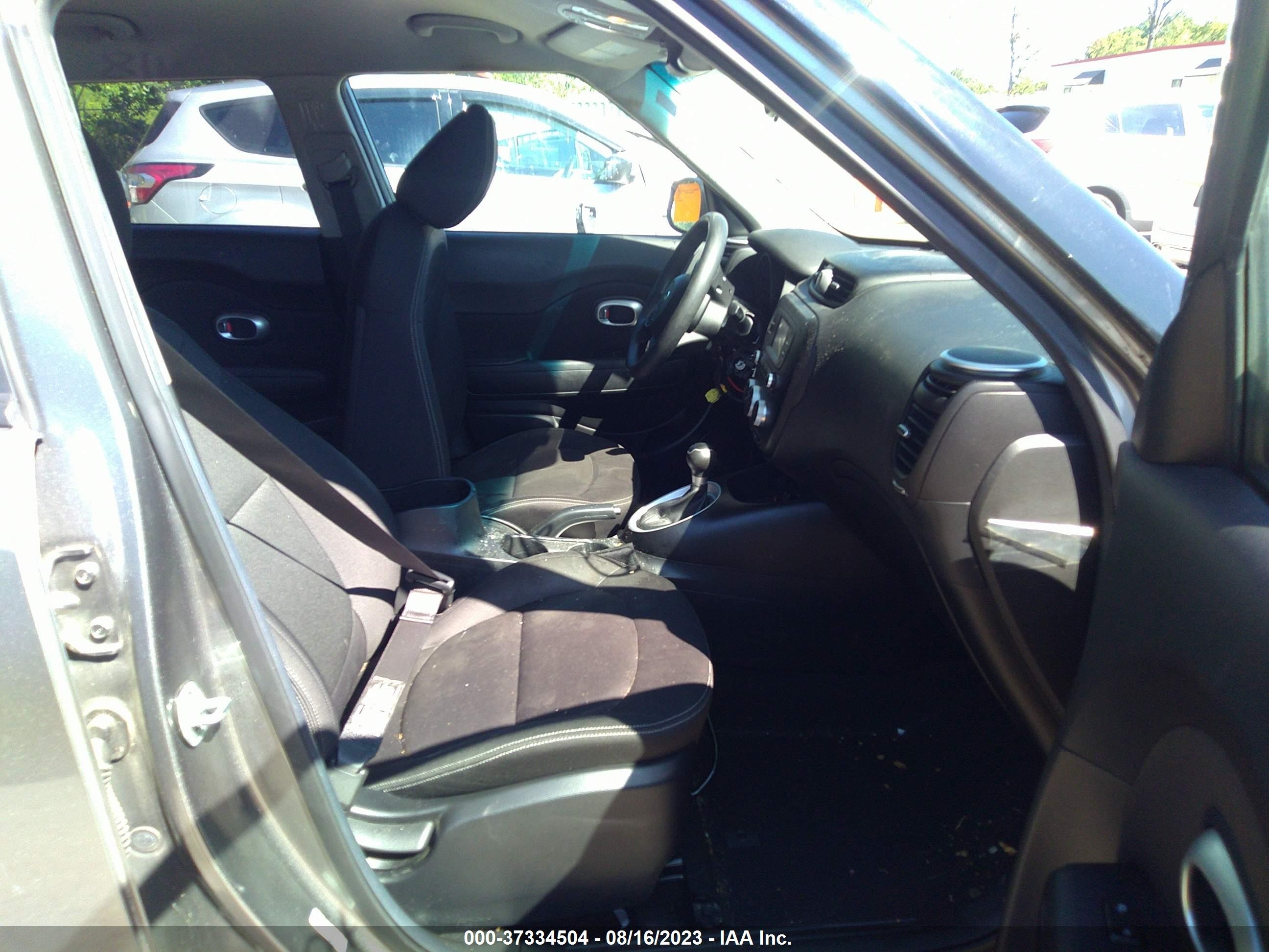 Photo 4 VIN: KNDJN2A26G7369562 - KIA SOUL 