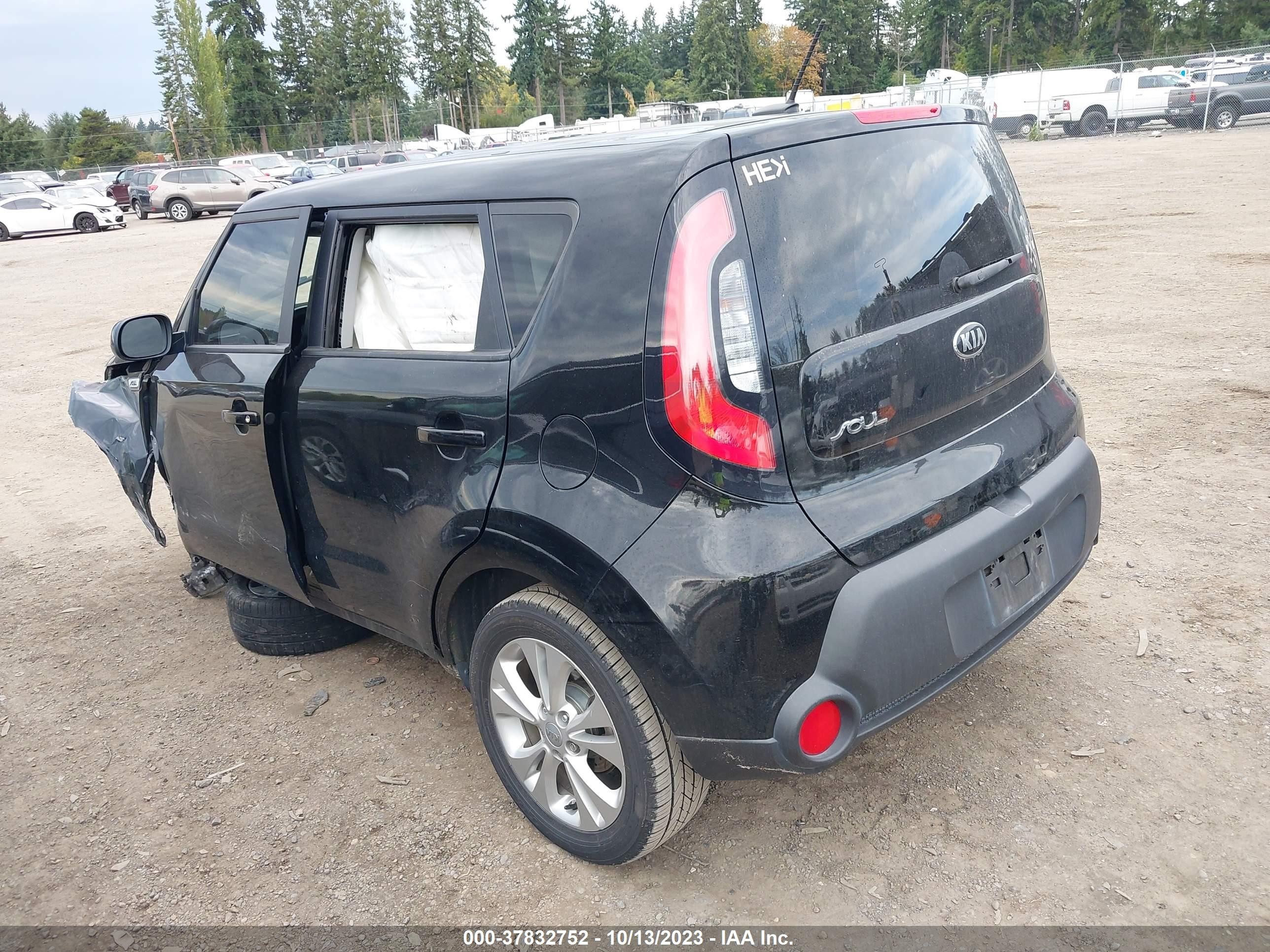 Photo 2 VIN: KNDJN2A26G7389276 - KIA SOUL 