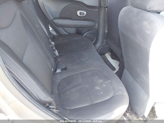 Photo 7 VIN: KNDJN2A26G7390203 - KIA SOUL 