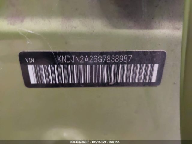 Photo 8 VIN: KNDJN2A26G7838987 - KIA SOUL 