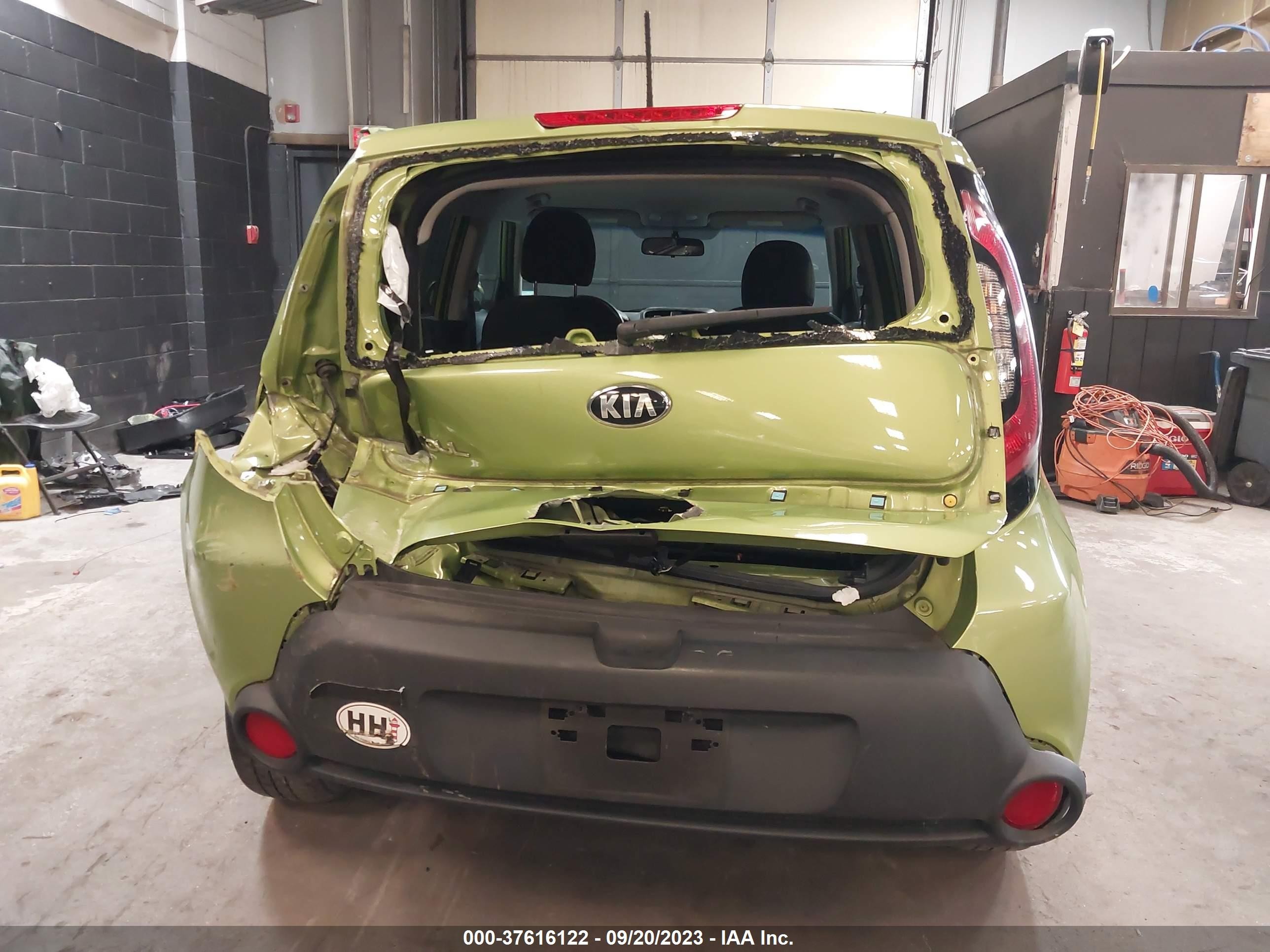 Photo 16 VIN: KNDJN2A26G7841324 - KIA SOUL 